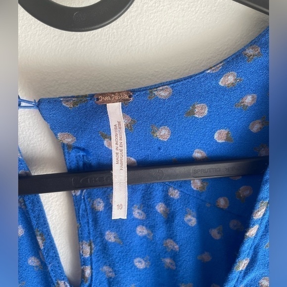 Free People Cornflower Blue Floral Jumpsuit Suit Jumper Romper Wide Leg size  10 - Picture 8 of 13